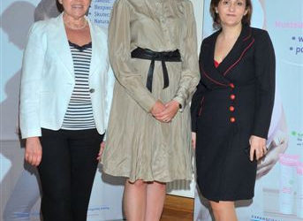 Rusza program „Mama w Szkolnej Ławce” – wspólna inicjatywa marki Mustela® i Fundacji Szczęśliwe Macierzyństwo