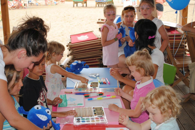 BAŚNIOWE CUDA, CZYLI CZWARTKOWE ATRAKCJE DLA DZIECI Z PLATFORMĄ n