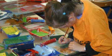 WARSZTATY: KSIĄŻKOZAURY rodzinne warsztaty literacko-plastyczne – 20.01.2013