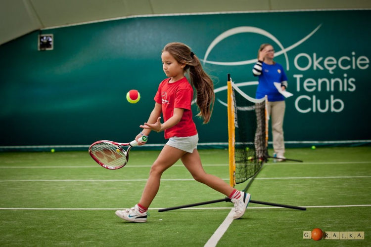 Tenisowa przygoda dla dzieci w ferie zimowe