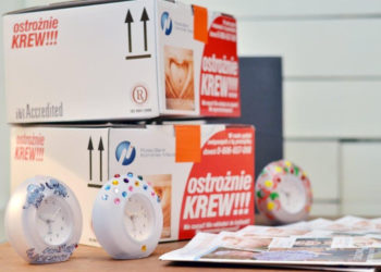 Pomaganie mamy we krwi, czyli Gwiazdy i Polski Bank Komórek Macierzystych razem na rzecz Fundacji „A kogo?” i kliniki „Budzik”