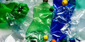 WARSZTATY: RODZINNE WARSZTATY PLASTYCZNE: Coś z niczego 02.03.2013