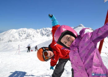 Za euro kupione w Internecie taniej wyjedziesz na narty