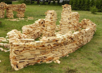 TEATR: TEATRZYK DLA DZIECI: Przygody i świat tajemniczych krasnali 12.03.2013