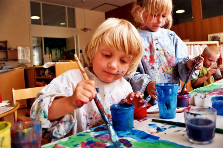 IMPREZA: Pierwszego Dnia Wiosny namalujmy dzieciom lepszą przyszłość 21.03.2013