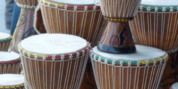 IMPREZA: MUZYCZNE SPOTKANIA NA FRANCUSKIEJ – Zagrajmy pod Baobabem! – 15.06-31.08.2013