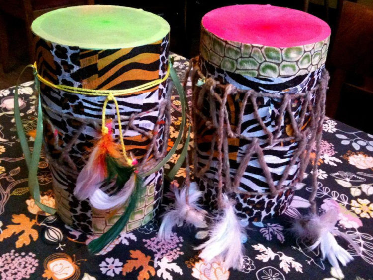 WARSZTATY: Muchy Samochwały robią recyklingowe bębenki 08.06.2013