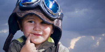 SPEŁNIONA MAMA: 7 sposobów na zajęcie dziecka w samolocie