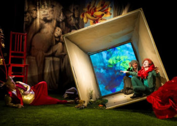 Październik w Teatrze Dramatycznym: „Słoń i kwiat”