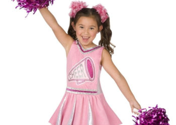 Małe cheerleaderki – nowe zajęcia gimnastyczno-taneczne z pomponami dla przedszkolaków w Nutka Cafe.
