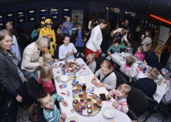 Przylecieli z pomocą w nowy rok szkolny