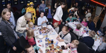 Przylecieli z pomocą w nowy rok szkolny