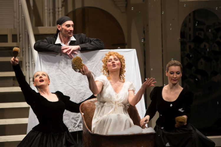 OPERA: Figaro tu, Figaro tam – Rodzinne Poranki Operowe  w Warszawskiej Operze Kameralnej – 06.10.2013