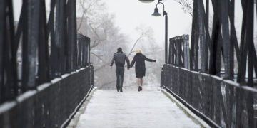 Z dzieckiem w kinie Muranów