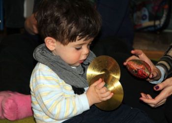 MUZYKUJĄCE BRZDĄCE – ZAJĘCIA MUZYCZNE DLA DZIECI