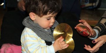 MUZYKUJĄCE BRZDĄCE – ZAJĘCIA MUZYCZNE DLA DZIECI