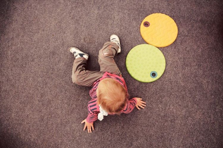 „TUUUADAAA” – PRZEDSTAWIENIE LALKOWE DLA MALUSZKÓW W ŁAZIENKACH KRÓLEWSKICH