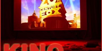 KINO NA PODUCHACH W NUTKA CAFE