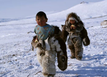 ,,KSIĘGA TUNDRY – OPOWIEŚĆ O VUKVUKAI, MAŁEJ SKALE”