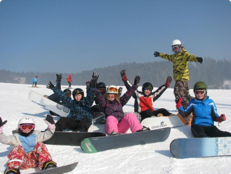Odlotowy snowboard na zimowiskach KOGIS (11 – 16 lat)