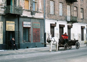 Rodzinny spacer po warszawskiej Pradze