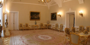 Zwiedzanie Pałacu Prezydenckiego w rocznicę obrad Okrągłego Stołu