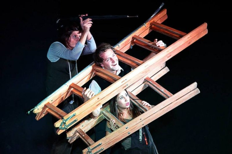 „PAN TOM BUDUJE DOM” – SPEKTAKL DLA DZIECI DO LAT 3