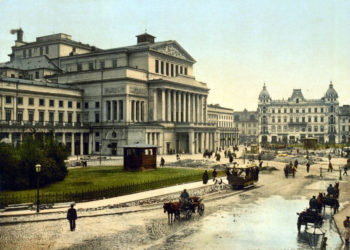 TEATR NARODOWY OD KULIS – ZWIEDZANIE TEATRU