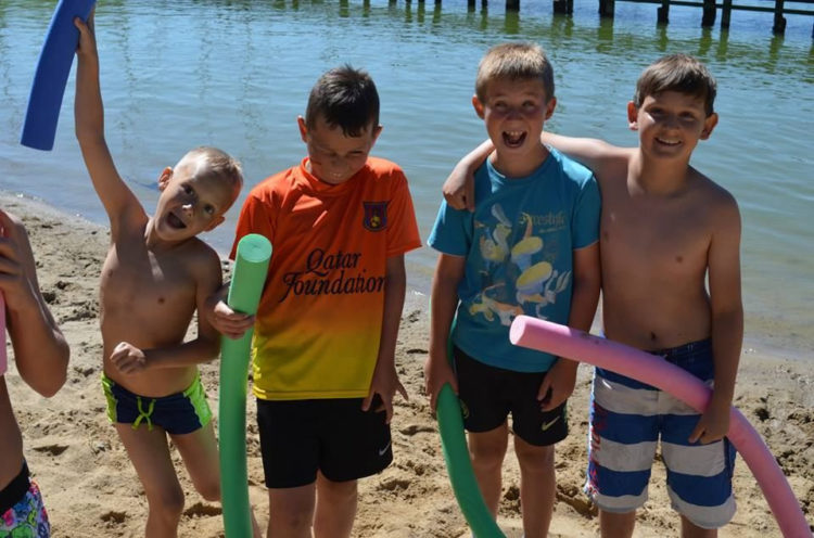 Obozy dla chłopców – KOGIS zaprasza!