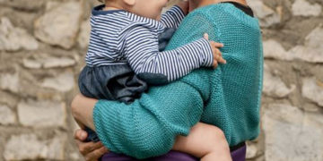 Hipseat – pomocnik młodej mamy