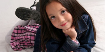 DZIECI NA KOLONIACH I OBOZACH