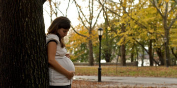 MUZYCZNE 9 MIESIĘCY – JOGA DLA KOBIET W CIĄŻY W ŁAZIENKACH KRÓLEWSKICH