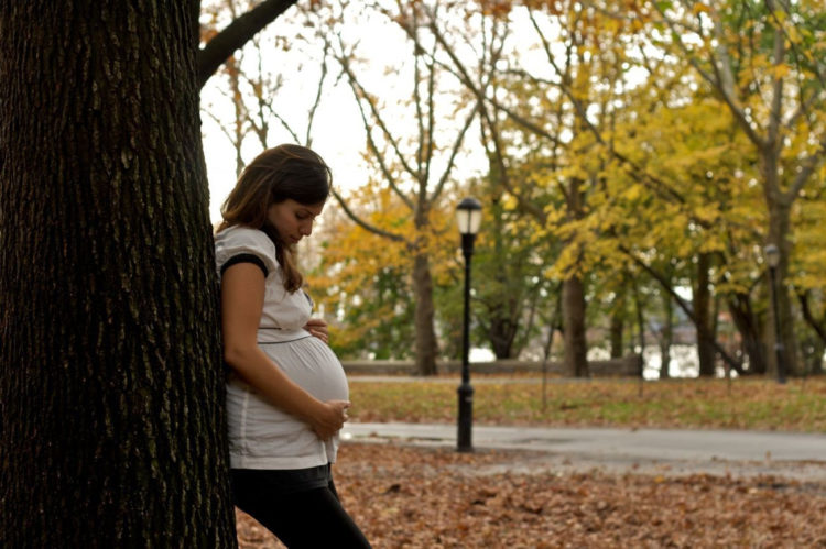 MUZYCZNE 9 MIESIĘCY – JOGA DLA KOBIET W CIĄŻY W ŁAZIENKACH KRÓLEWSKICH