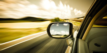 O czym należy pamiętać wybierając się na wakacje samochodem?