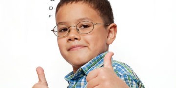 Kiedy Twoje dziecko powinno pójść do okulisty?