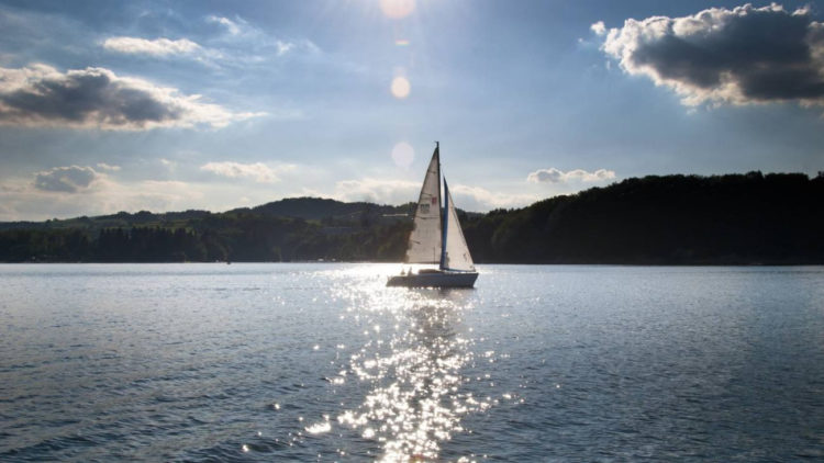 ODKRYWANIE MAZURSKICH JEZIOR