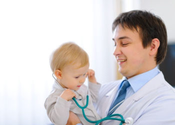 Wywiad u lekarza homeopaty – czym różni się od zwykłego wywiadu lekarskiego?