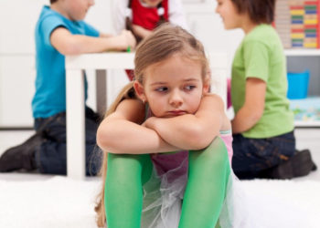 Jak rozwiązać szkolne problemy dziecka?