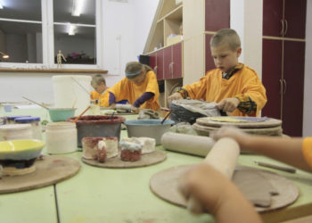 RODZINNE WARSZTATY CERAMICZNE