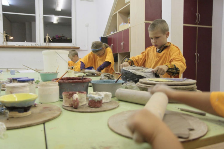 RODZINNE WARSZTATY CERAMICZNE