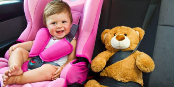 Nowe zasady przewożenia dzieci w samochodach