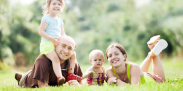 WYCHOWYWAĆ TO KOCHAĆ I WYMAGAĆ