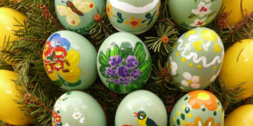 Weź udział w warsztatach plastycznych i własnoręcznie stwórz świąteczne dekoracje!