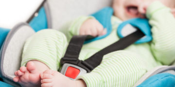 Nowe wymogi dotyczące przewożenia dzieci w fotelikach