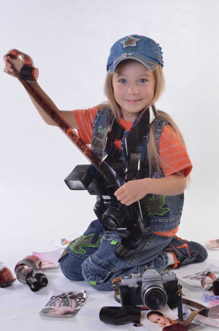 Zabawa, edukacja i rozwój przez  sztukę w Galitsyna Art School