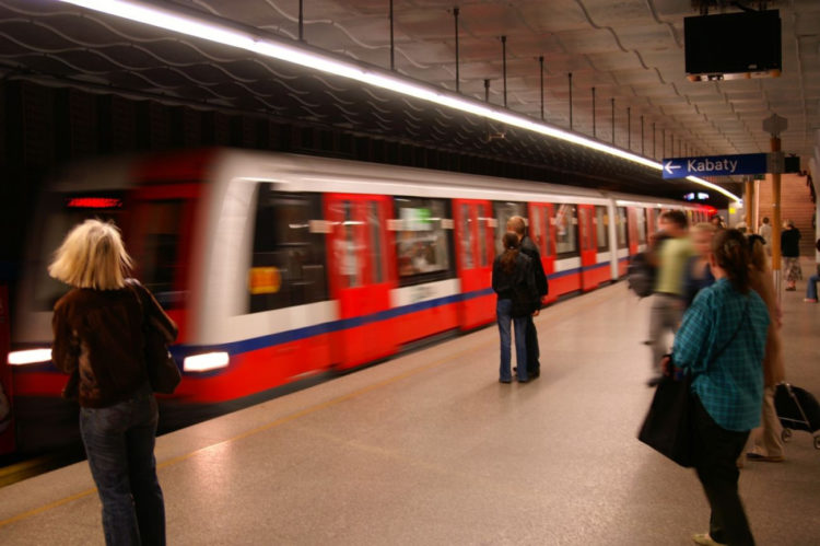 Metro będzie jeździć szybciej