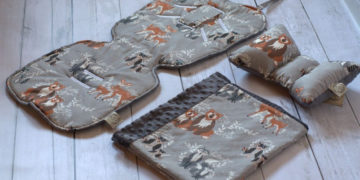 Zestaw do wózka: kocyk, poduszka kokardka i wkład do wózka