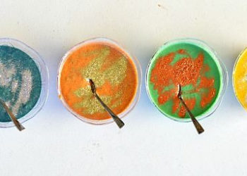 Warsztaty plastyczne dla dzieci „Kropka w kropkę” – PUFFY PAINT