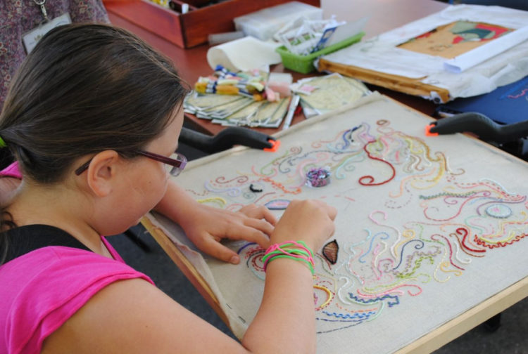 DZIECIĘCE ATELIER warsztaty haftu