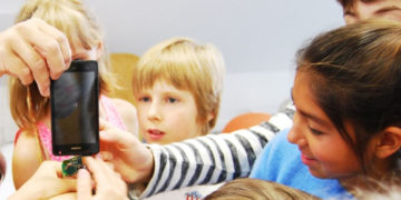 AKADEMIA DZIECI Nowomediowe poranki dla rodziców i dzieci od 6. roku życia